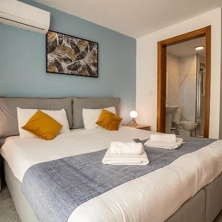 Stillel Skylounge Guest house