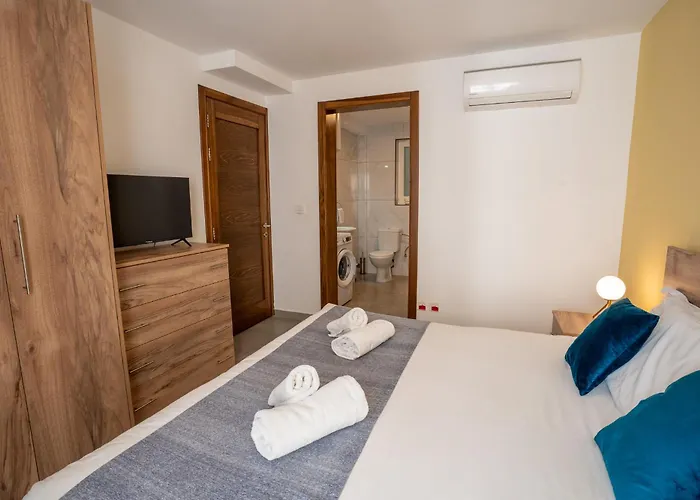 Guest house Stillel Skylounge St. Paul's Bay