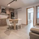 Stillel Skylounge Guest house