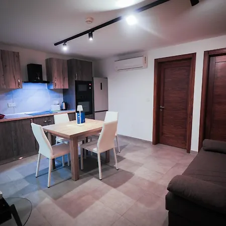 Stillel Skylounge 3* San Pawl il-Baħar