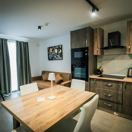 Stillel Skylounge Gæstehus 3*