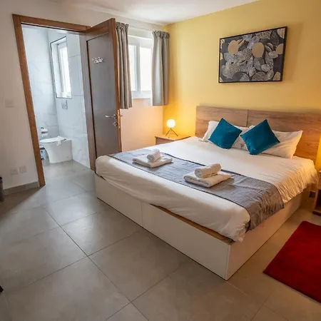 Stillel Retreat 3* Сент-Полс-Бей