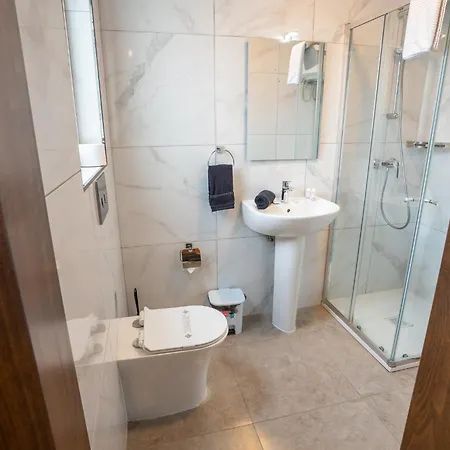 Отель Stillel Retreat 3*