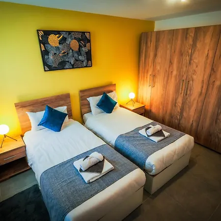 Stillel Skylounge San Pawl il-Baħar