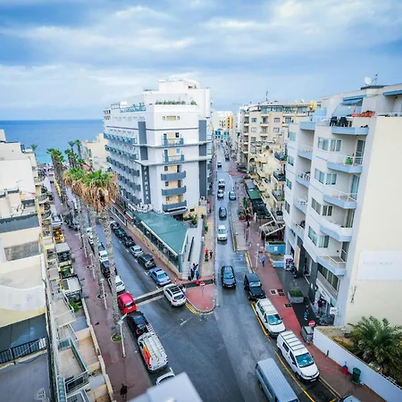 Stillel Skylounge Vendégház 3*