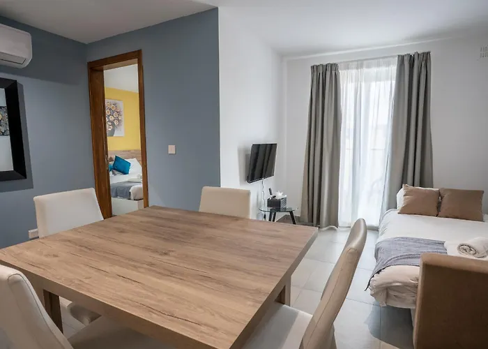 Pensionat Stillel Skylounge St. Paul's Bay